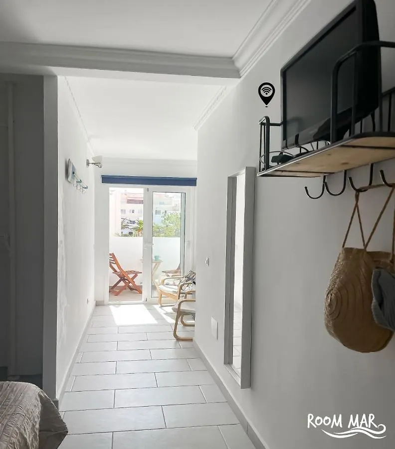 Διαμέρισμα Room Mar Wifi Free , Private Bathroom And Terrace Κοραλέχο